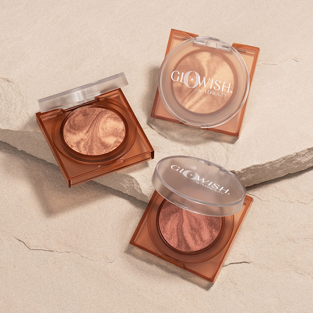 Huda Beauty Glowish Soft Radiance Mini Bronzing Powder - 03 Tan Light
