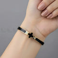 Zeesy Glint Modern Clover Bracelet
