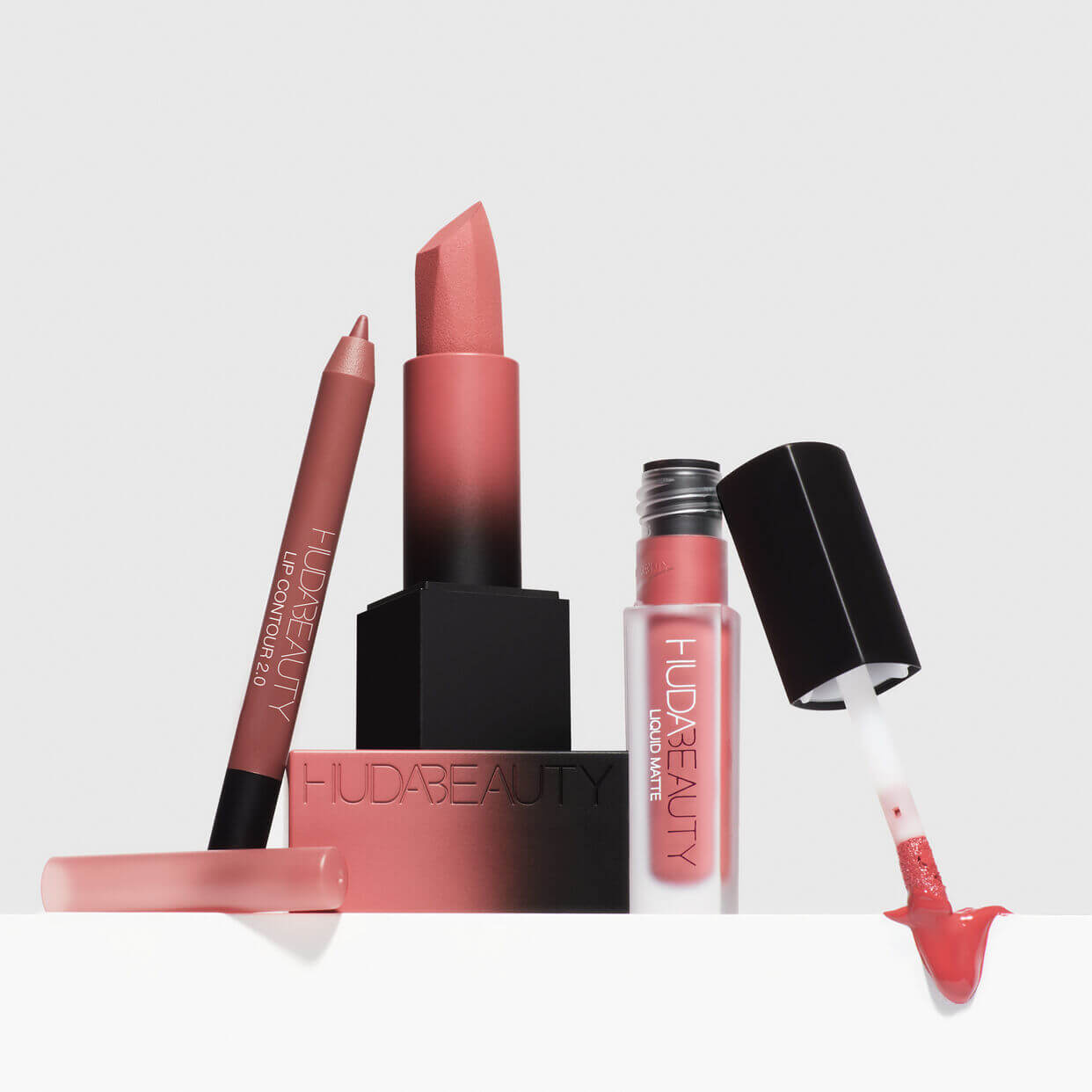 Huda Beauty Lip Trio Kit Rendez Vous Lipstick+Icon Liquid Lipstick+Rusty Pink Lip Contour