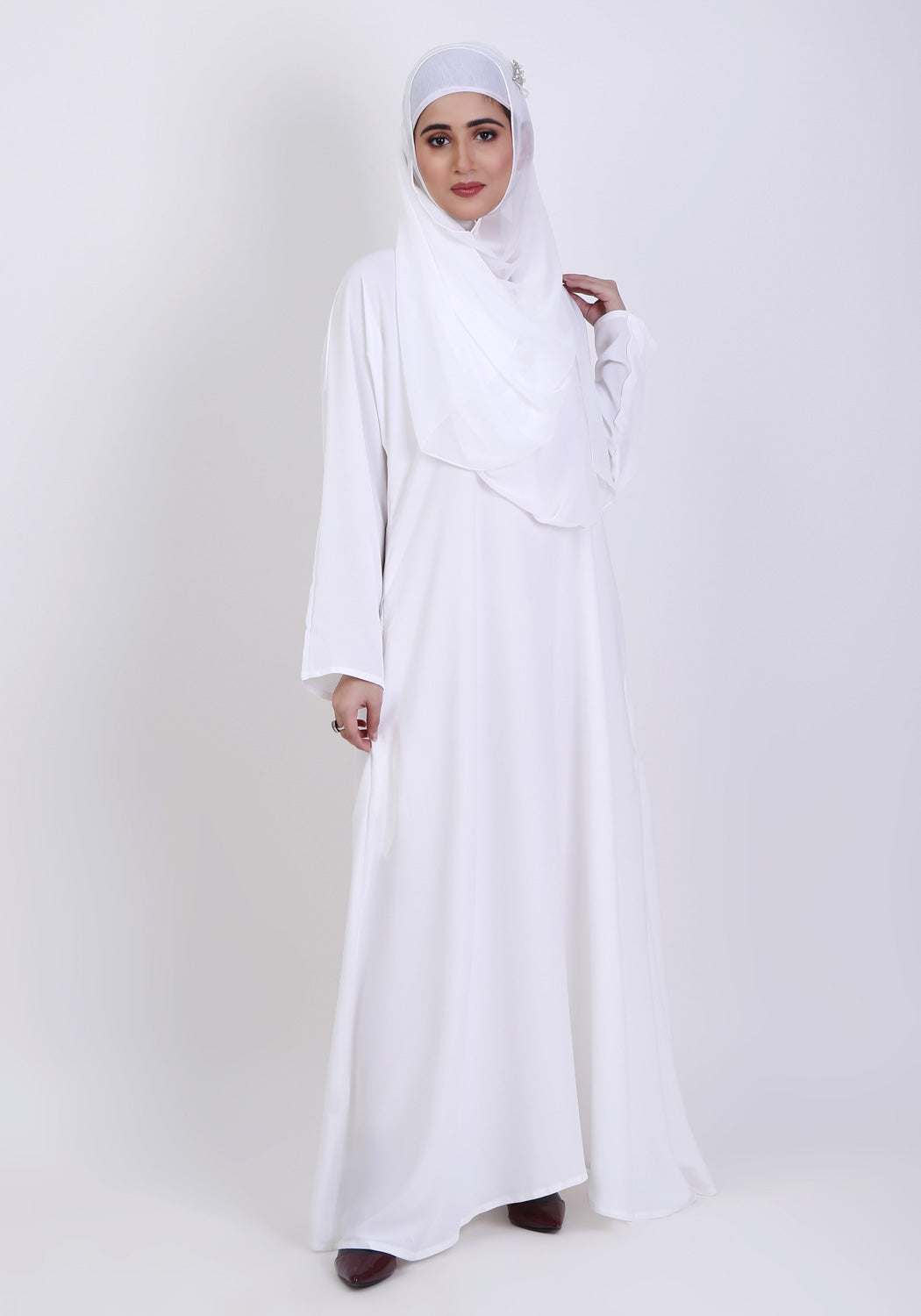 Abaya.Pk White Basic Front-Closed Abaya