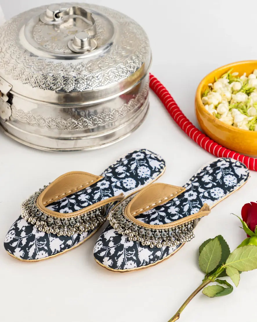 TJK Designs Khussa Suit-Chaand Bali