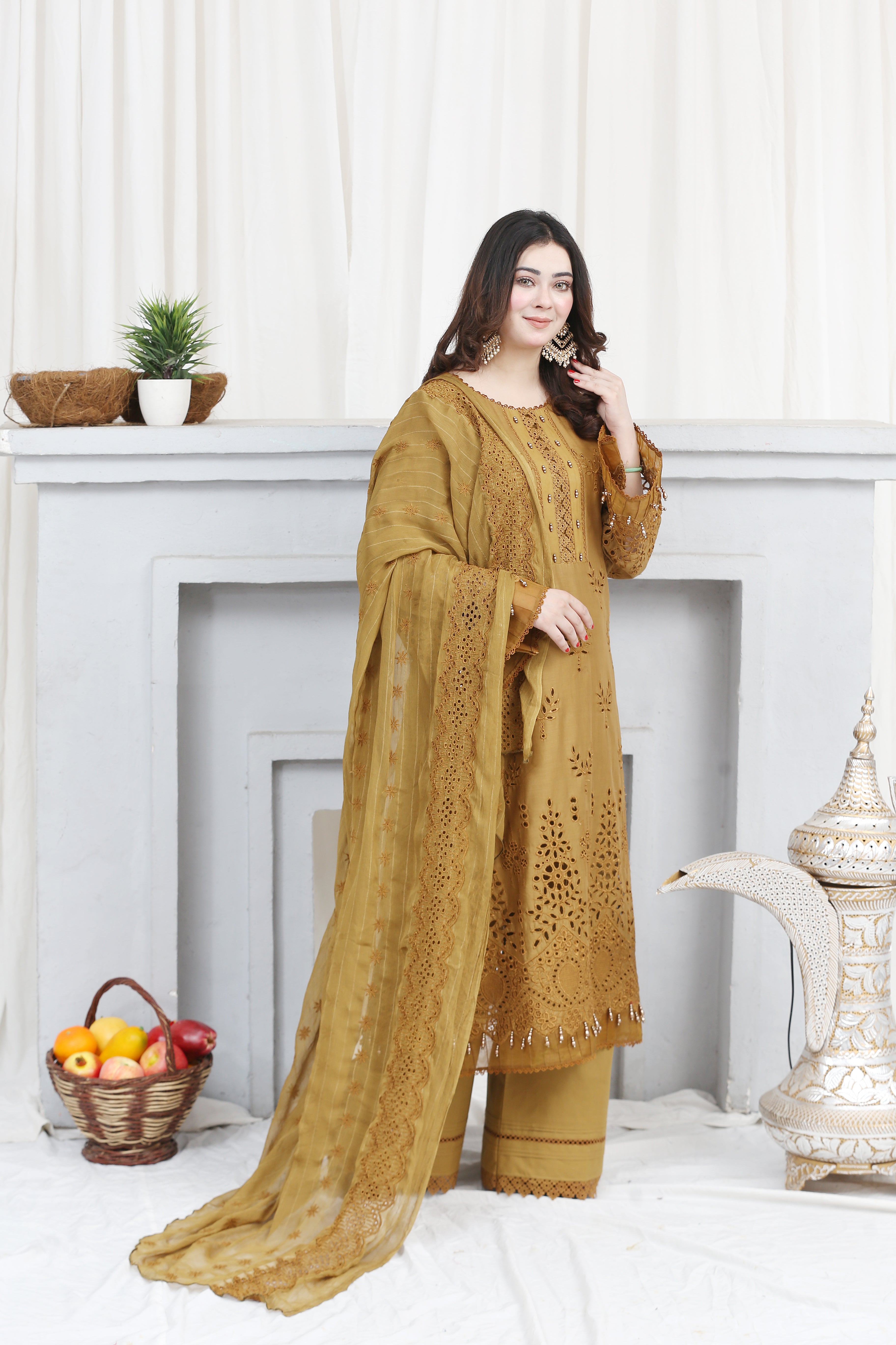 Zeenat By Gulposh Unstitched 3 Piece Lawn Collection'2025-02