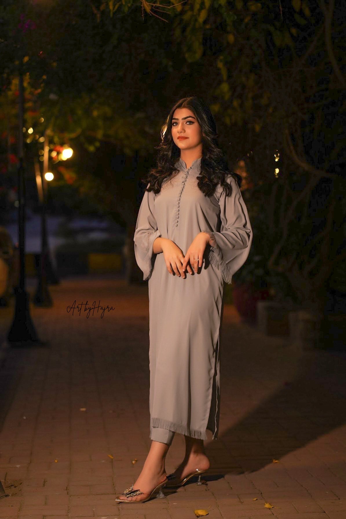 Manahils Stitched Tunic Gray Buttons ??