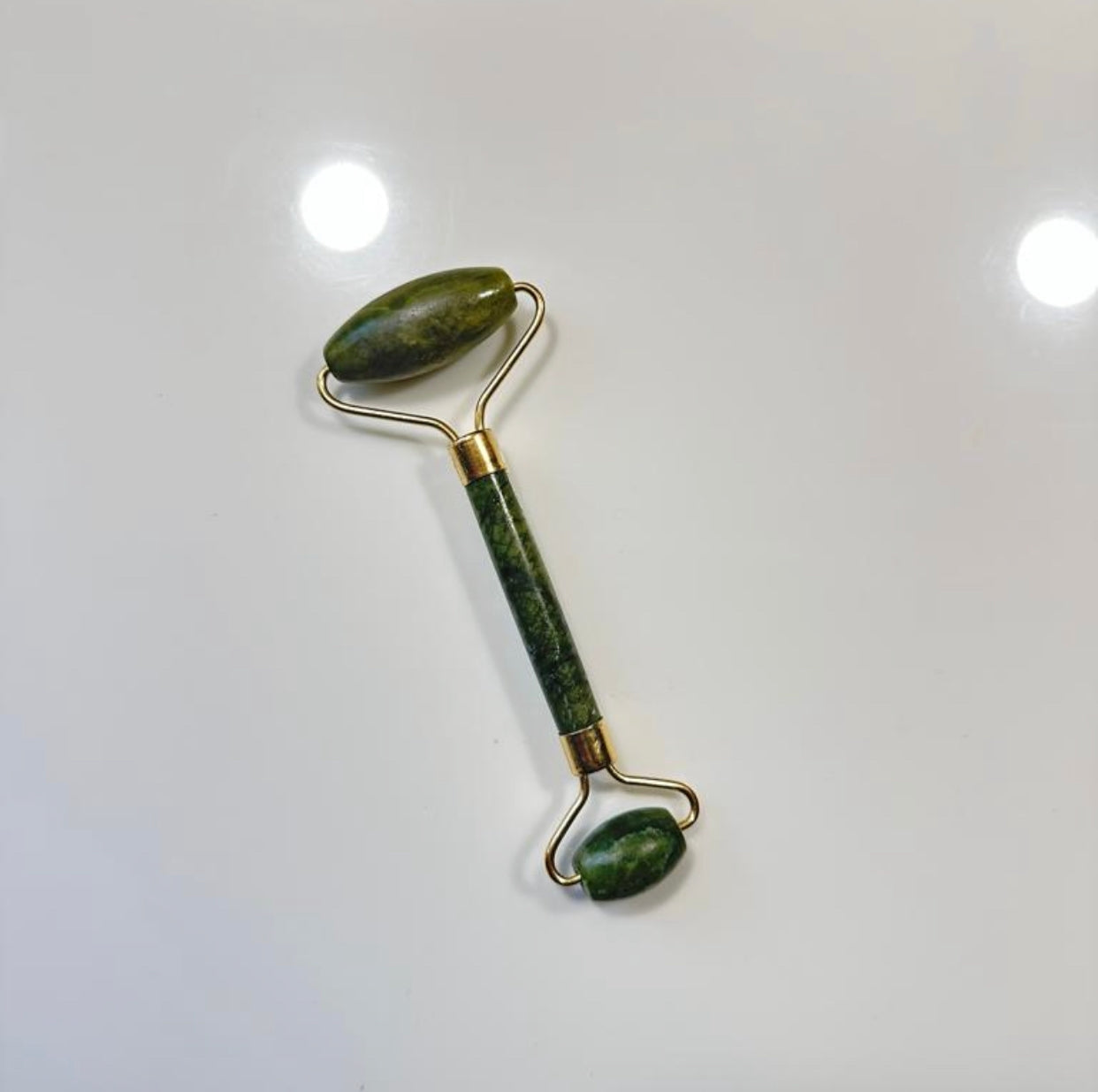 B&B Derma - Jade Stone Face Roller