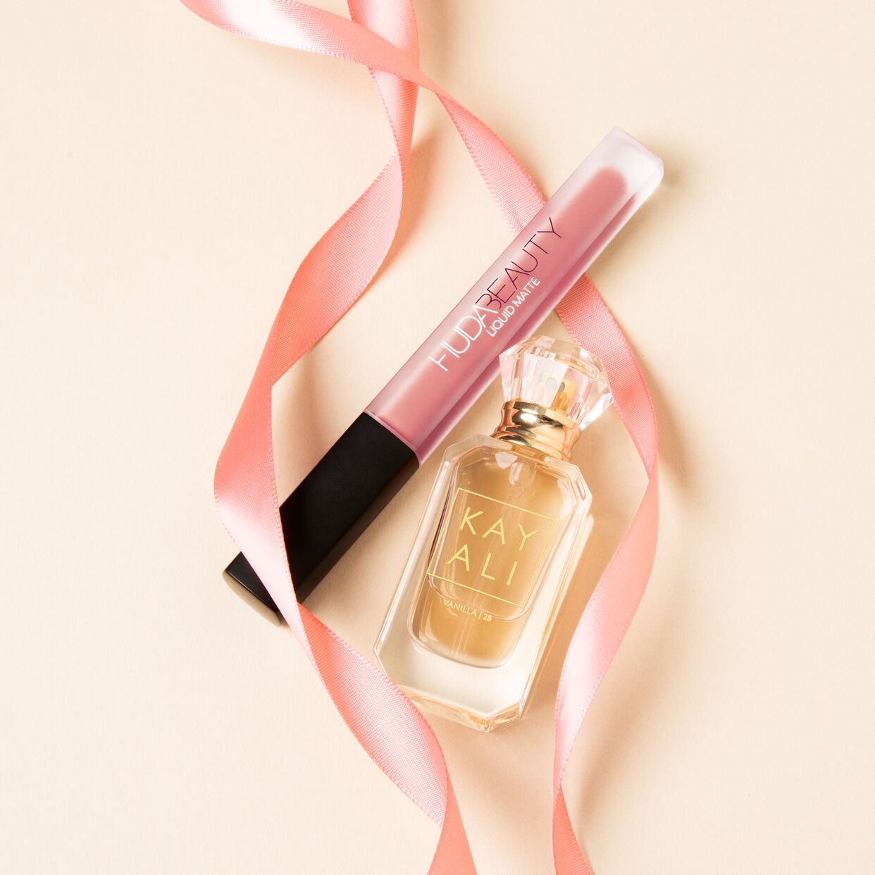 Kayali x Huda Beauty Very Sweet Set Kayali Vanilla EDP 10Ml+Liquid Matte Lipstick 4.2Ml