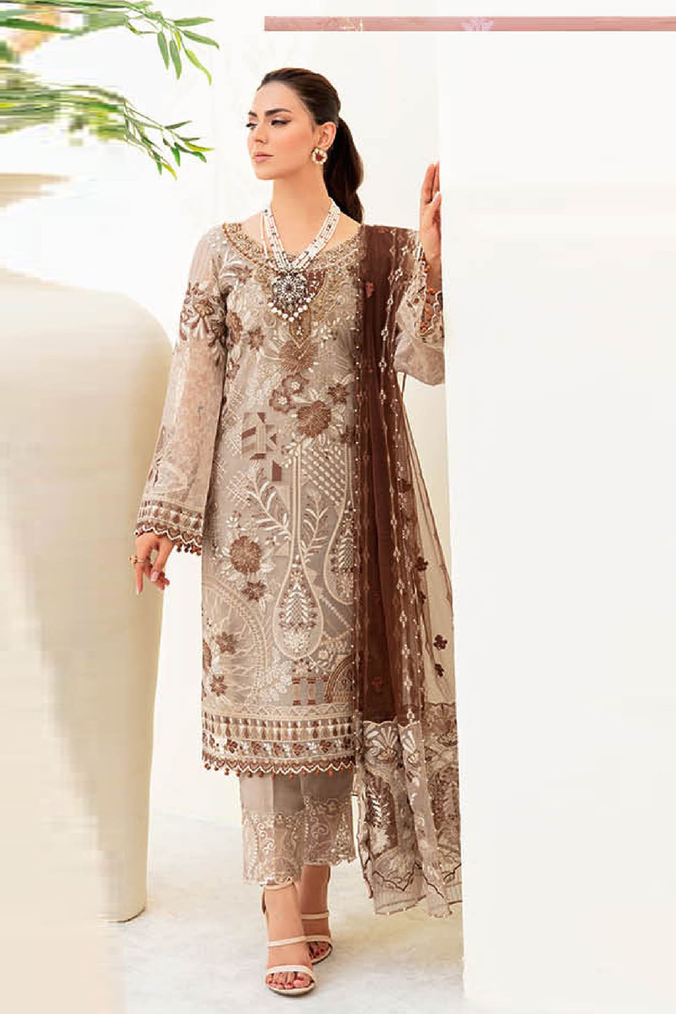 Minhal by Ramsha Unstitched 3 Piece Formal Vol-09 Collection'2023-M-904