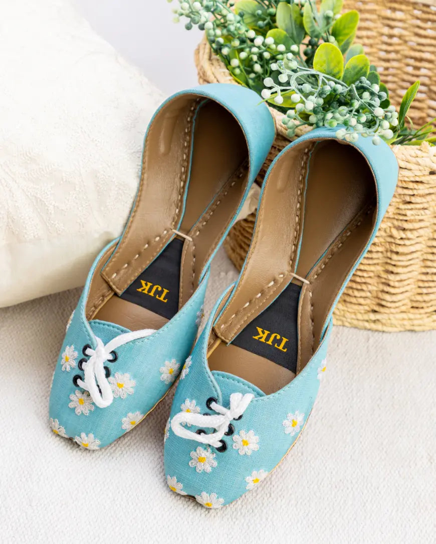 TJK Designs Khussa Suit-Daisy Days Khussa