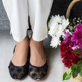 TJK Designs Khussa Suit-Noir Fleur