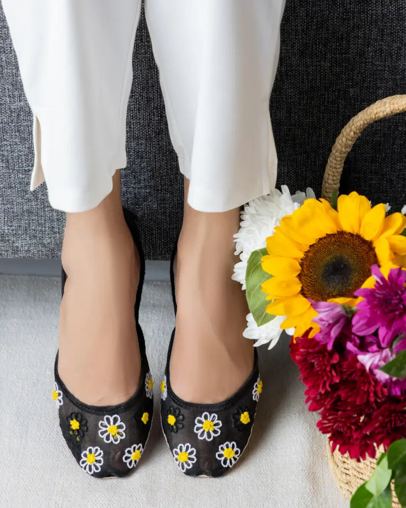 TJK Designs Khussa Suit-Daisy Dream