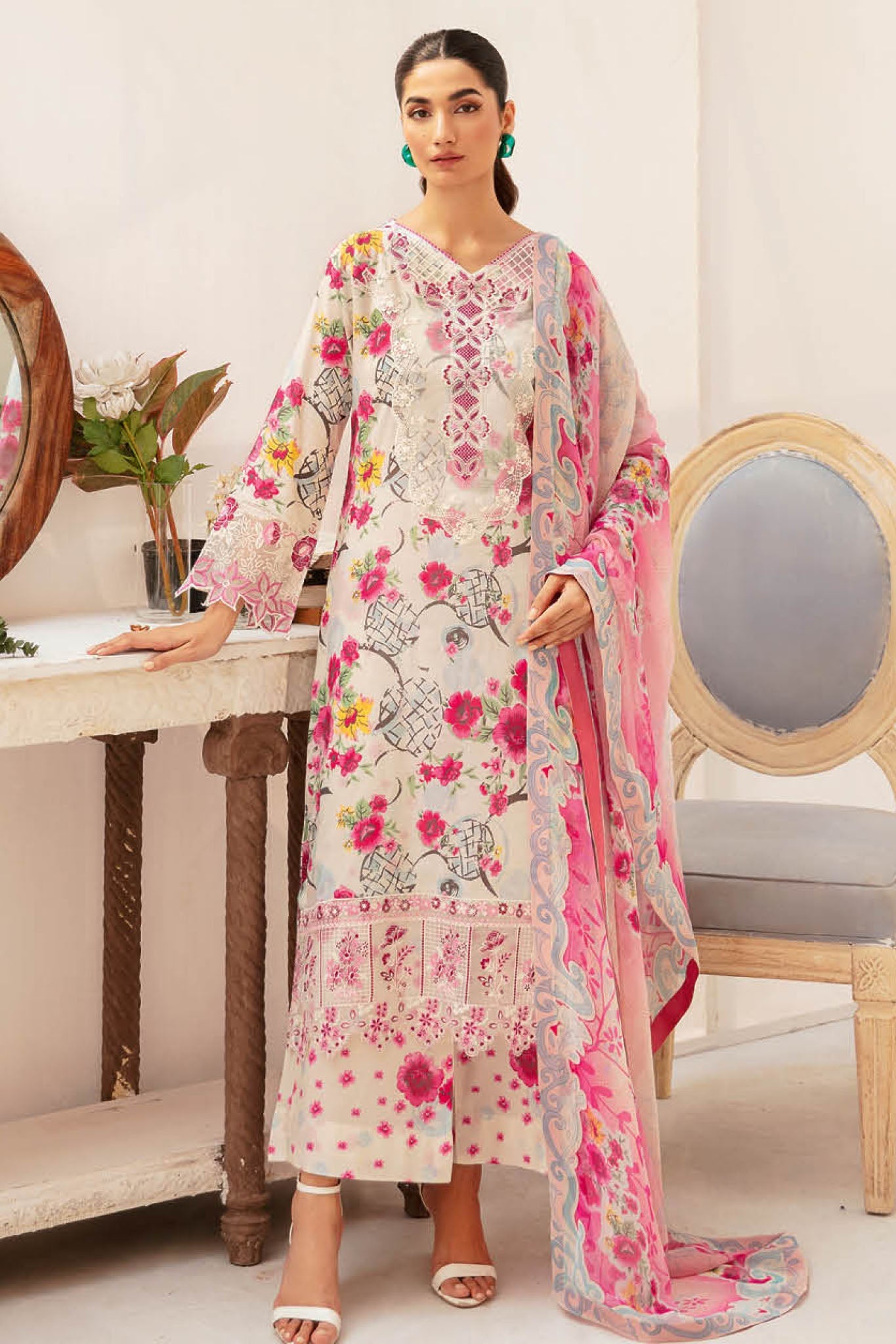 Rangrez By Ramsha Unstitched 3 Piece Luxury Lawn Vol-07 Collection-N-707