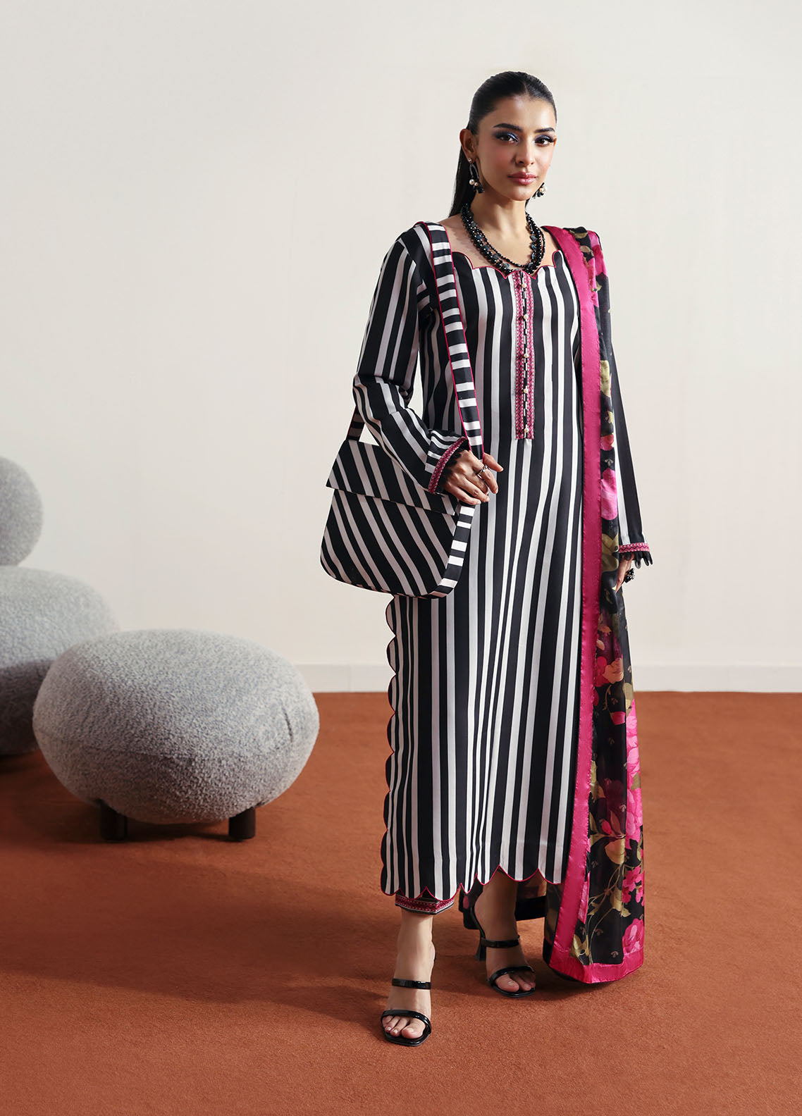 Gulaal Stitched 3 Piece Basic Lawn Suit-Fleuron