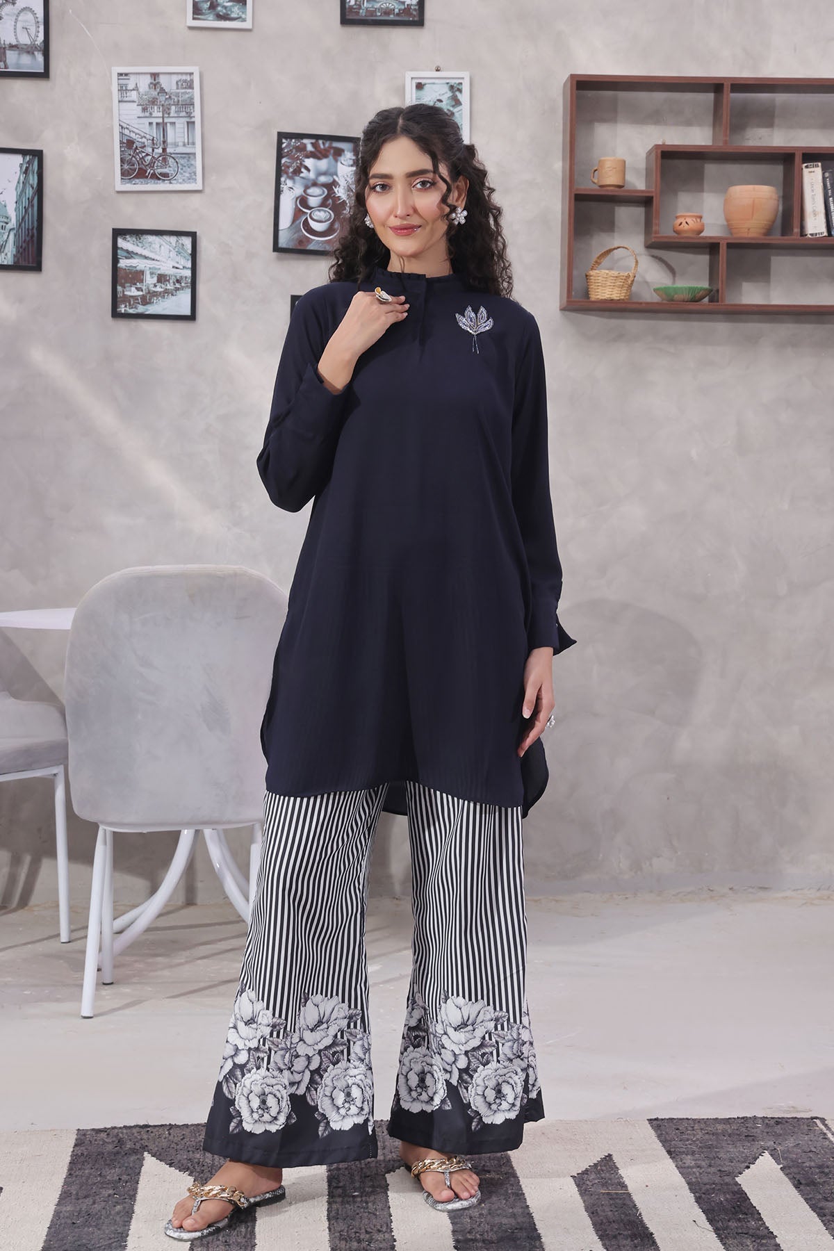 Ochre Clothing Georgette Hand Adda Work Women's 2 Pc Suit