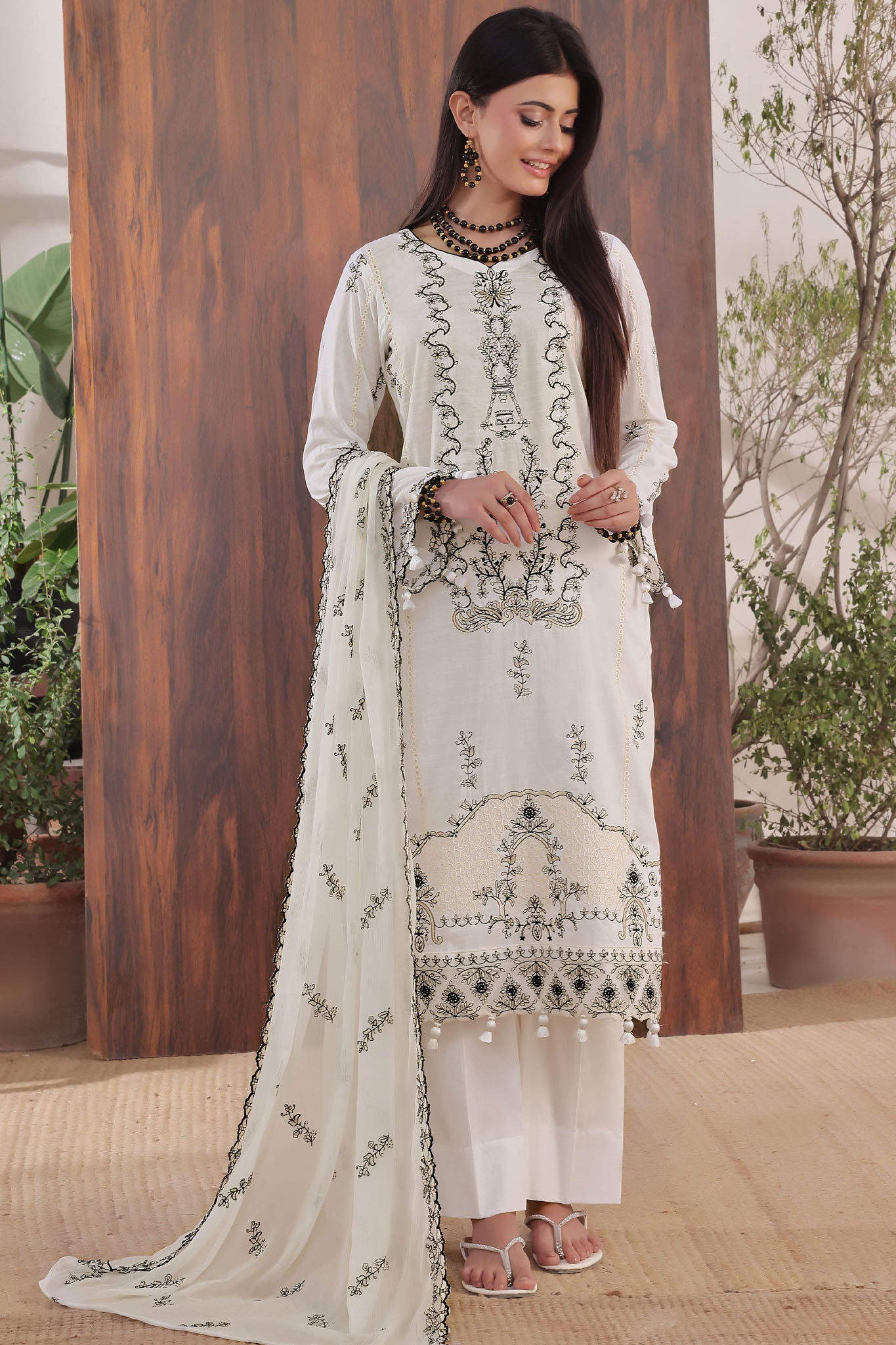 Anaya By Soghat Unstitched 3 Piece Emb Chikankari Collection'2025-SEC-06