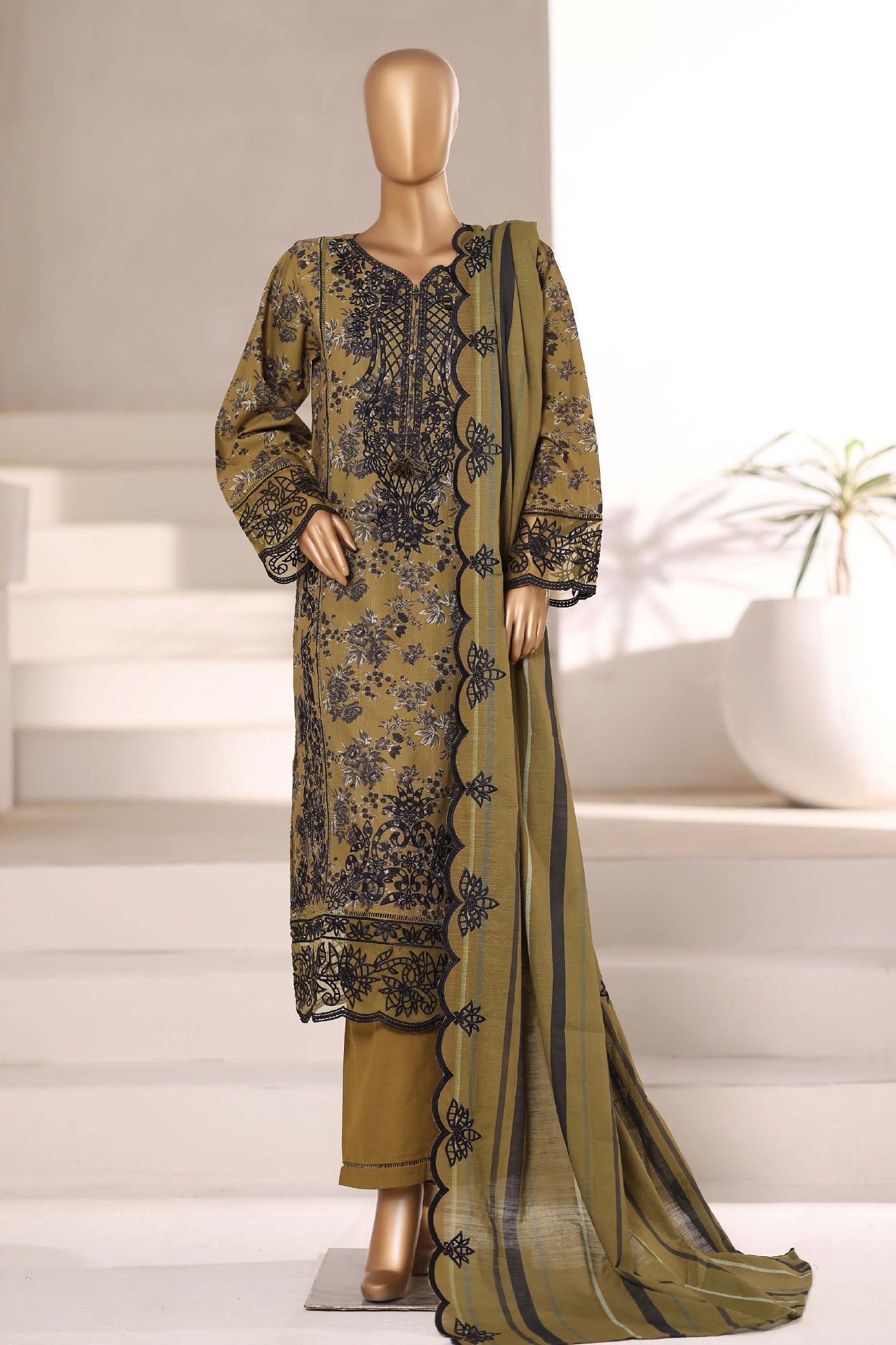 Signature By Sada Bahar Stitched 3 Piece Emb Khaddar Winter Collection'2025-SK-534-Mehndi