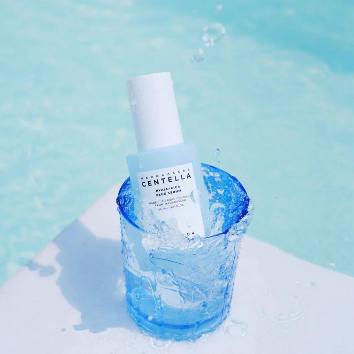 Skin1004 - Madagascar Centella Hyalu-Cica Blue Serum 30ml