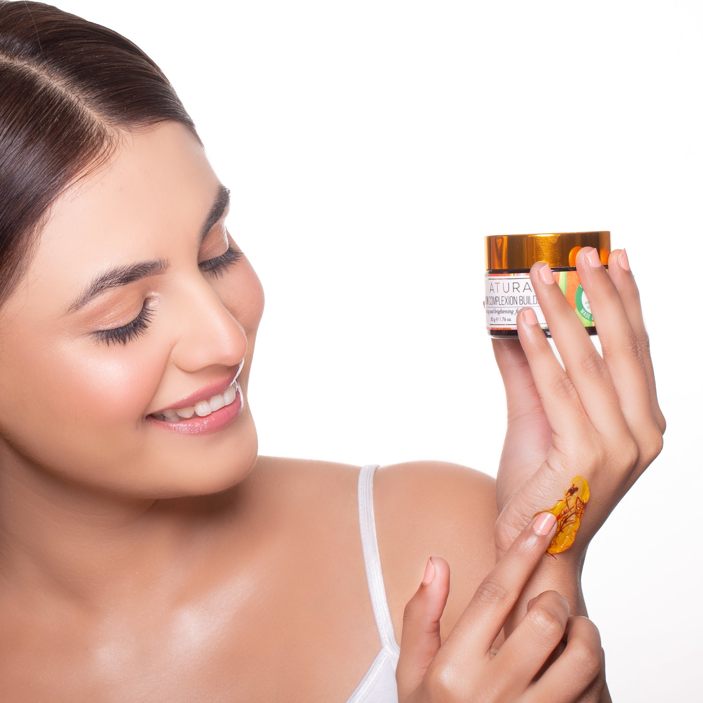 Conatural - Saffron Complexion Builder