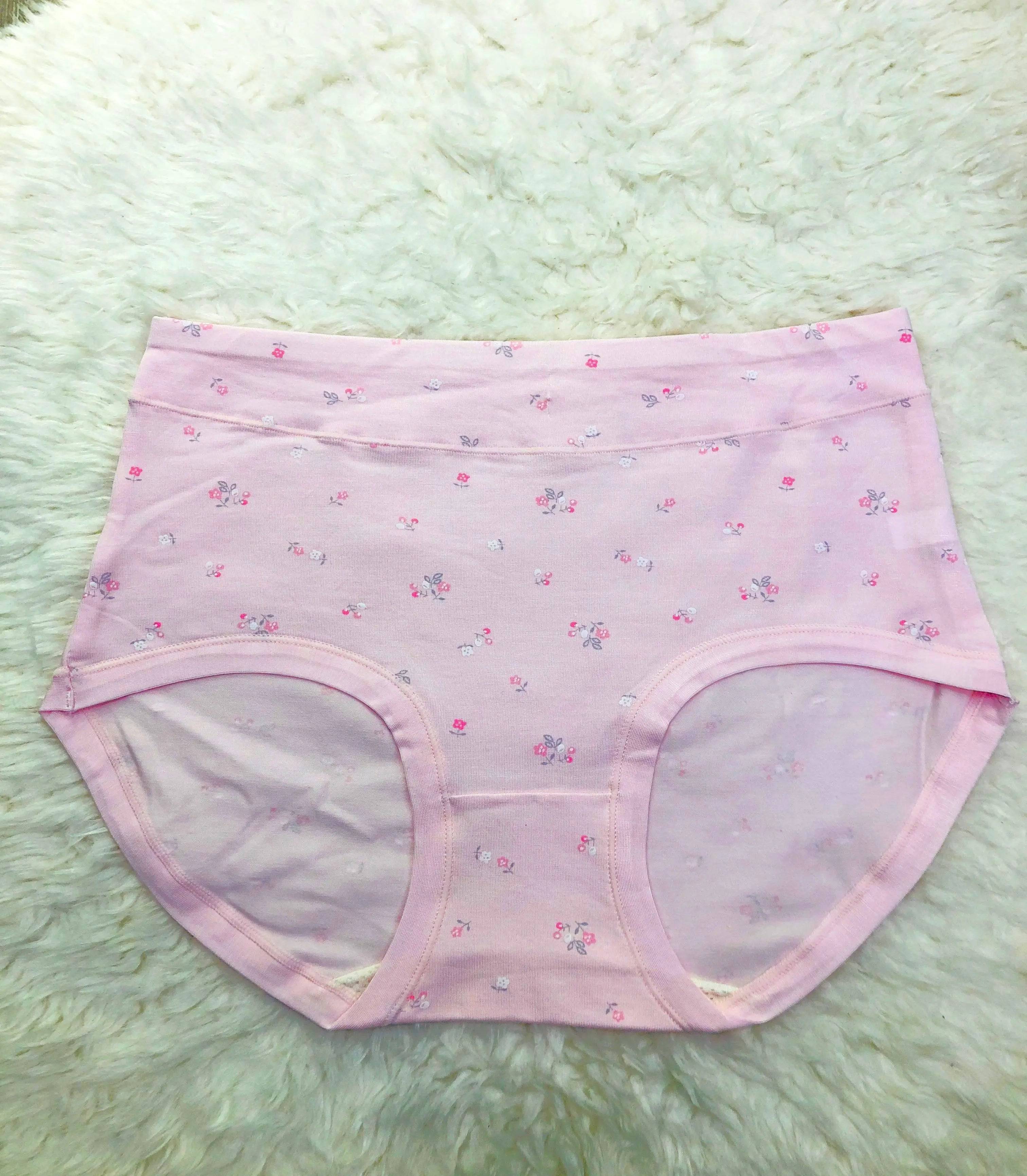 Sajiero KWO Flower Print Soft Cotton Panty best qualiy summer panties for ladies price in Pakistan online 