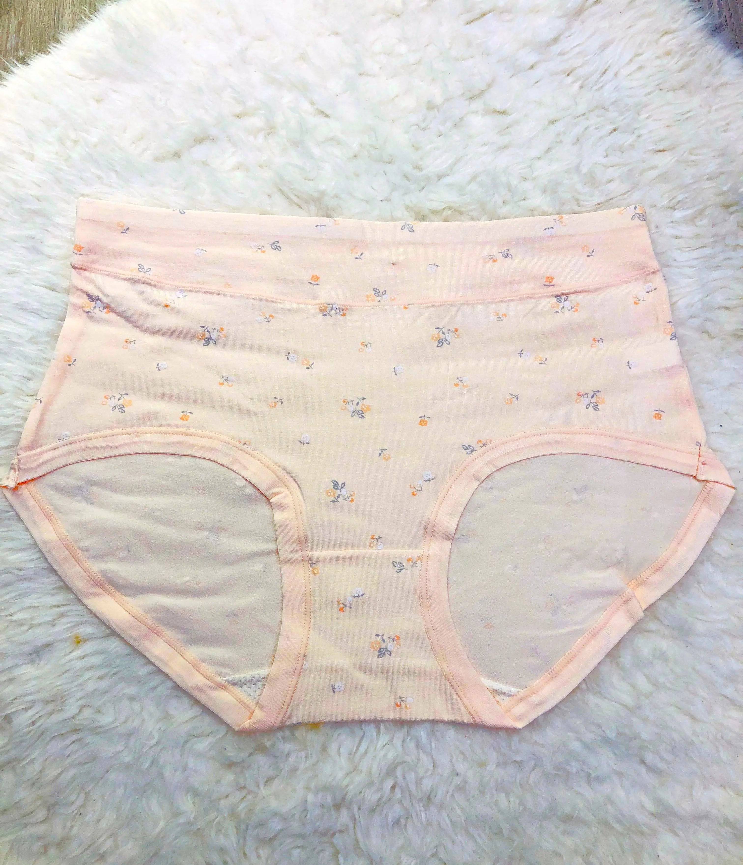 Sajiero KWO Flower Print Soft Cotton Panty best qualiy summer panties for ladies price in Pakistan online 