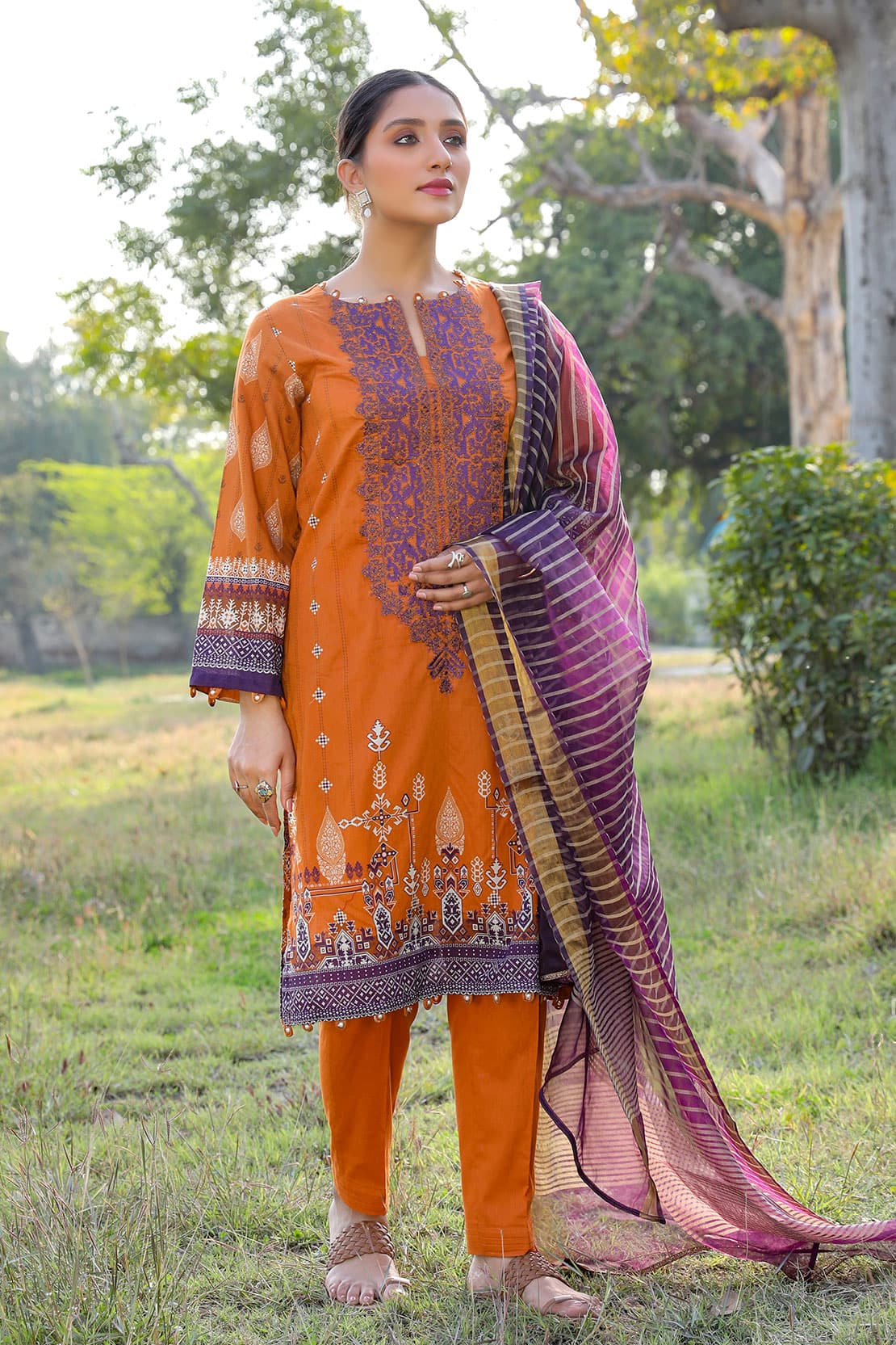 Shaakh By Rashid Textile Digital Embroidered 3 Piece Unstitched Lawn Suit (D-6716)