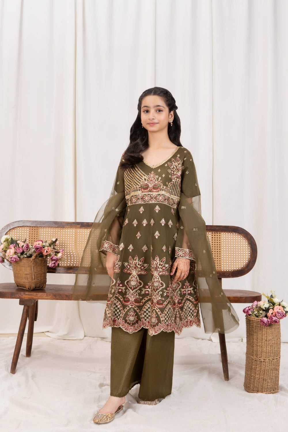 Khayat Stitched 3 Piece Kids Formals Collection'2025 Oilvea
