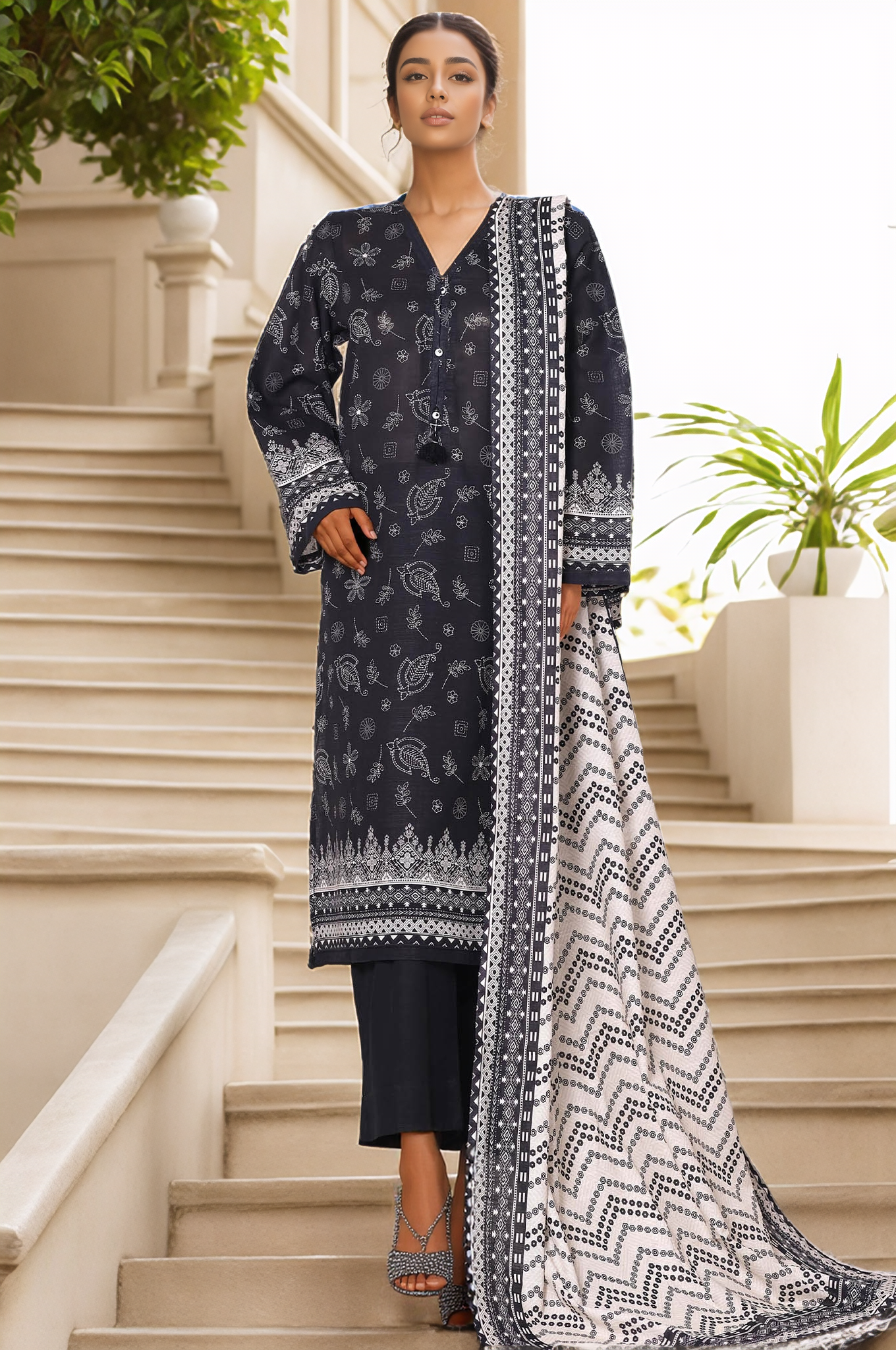 Sada Bahar Stitched 3 Piece Printed Khaddar Vol-02 Collection'2025-KD-PR-6566-Black