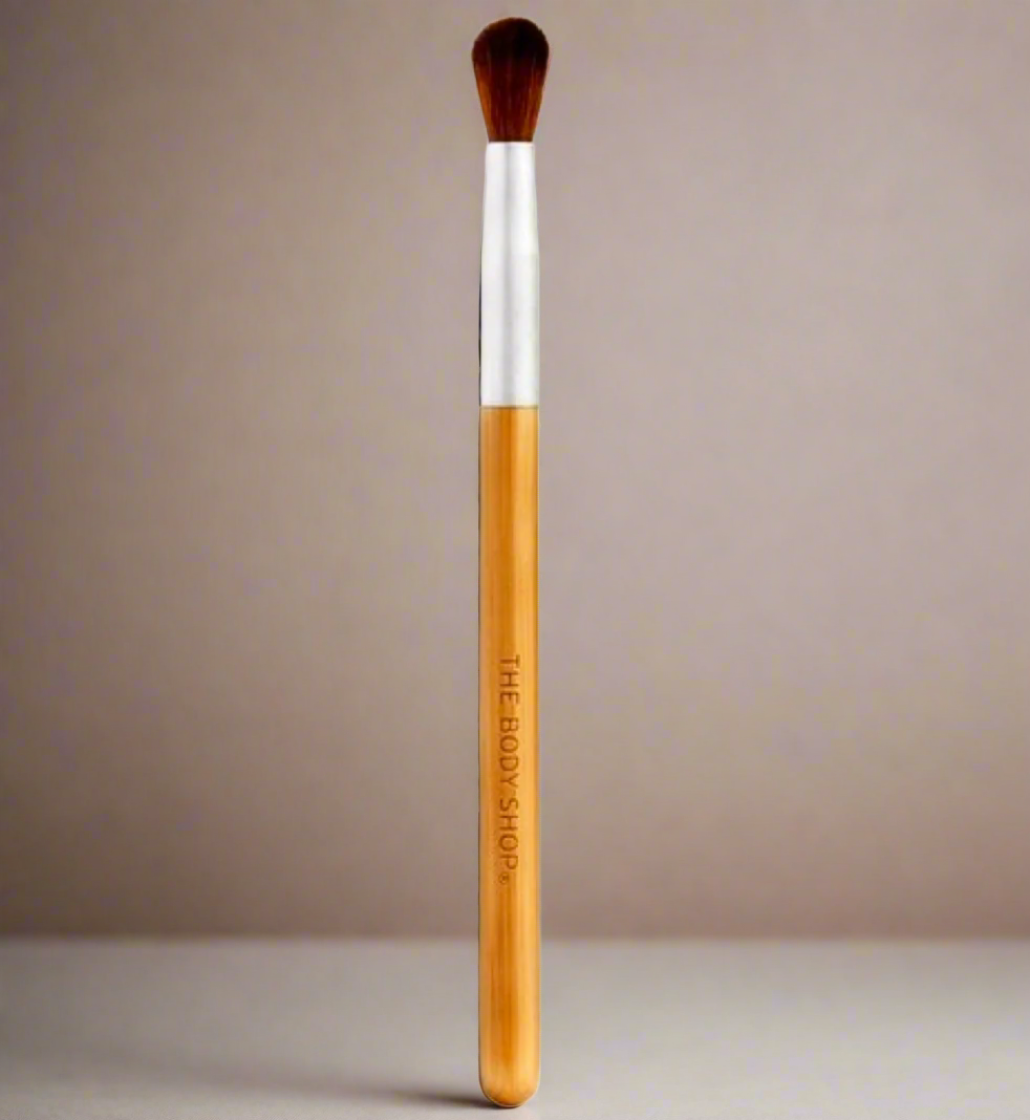 The Body Shop Eyeshadow Blending Brush