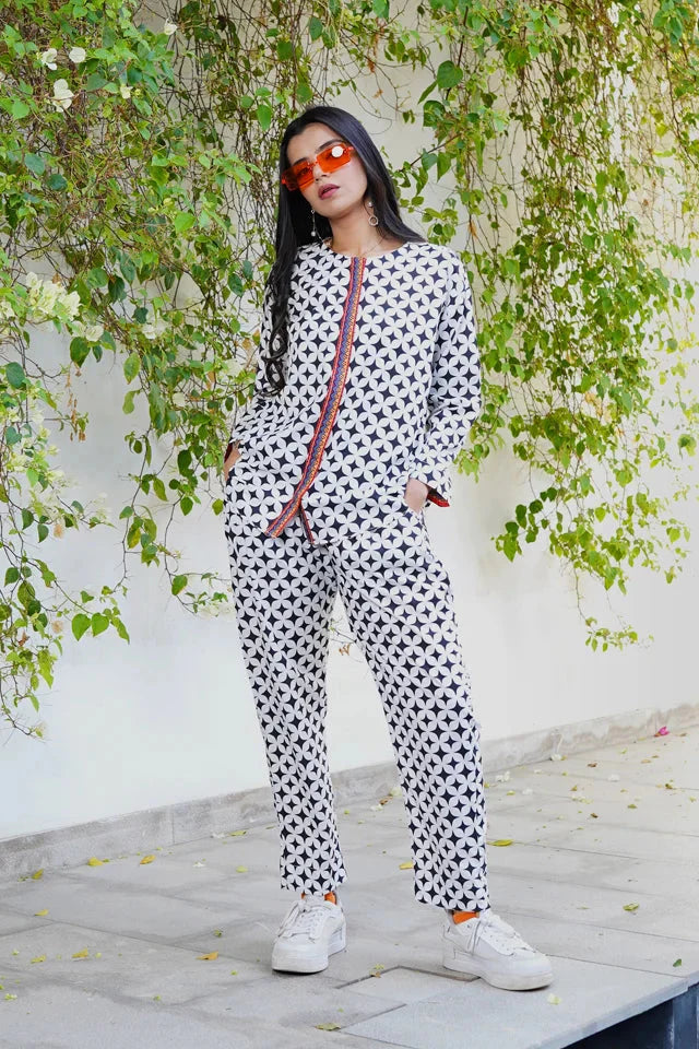 Dhaga Stitched 2 Piece Crepe Collection'2025-Graphglide