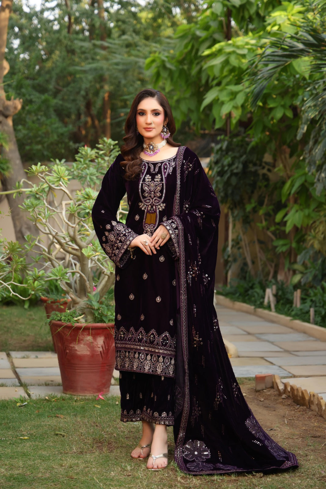 Dr Haris Unstitched 3 Piece Velvet Winter Vol-5 Collection-DRV-015