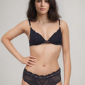 BLS Eartha Wired And Paded Lace Bra Set Black