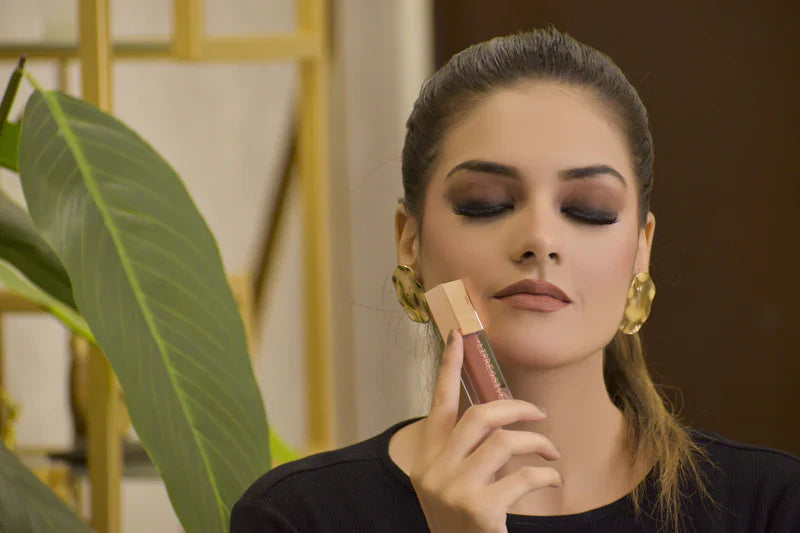 Ayesha Sabina Lip Ressive Matte Gloss