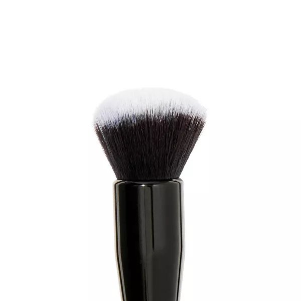 E.L.F Ultimate Blending Brush