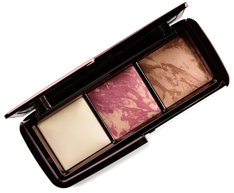 Hourglass Ambient Lighting Diffused