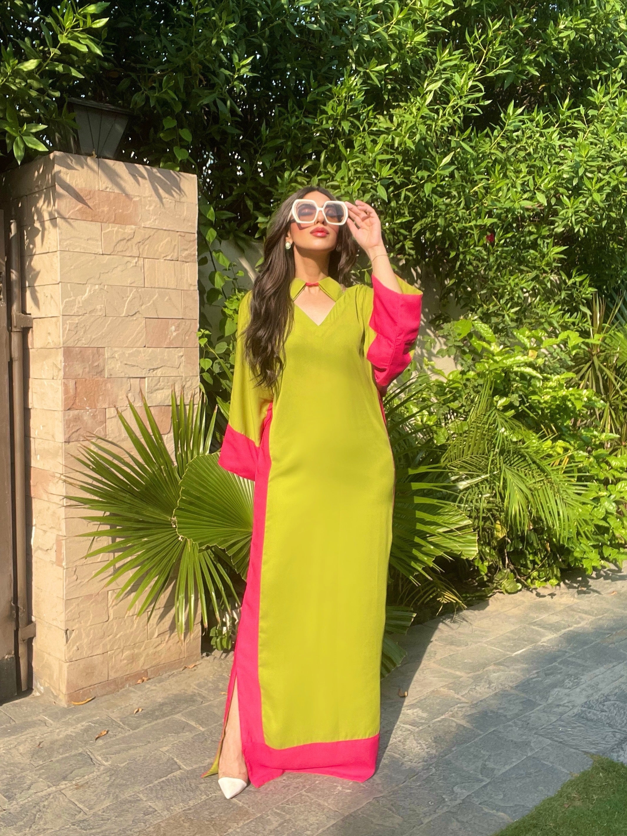 Manahils Stitched Pop Of Pink Kaftan