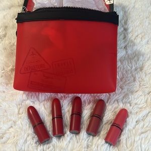 Mac Travel Exclusive Mini Lipsticks Set  (5x Mini Lipstick + 1 Bag)